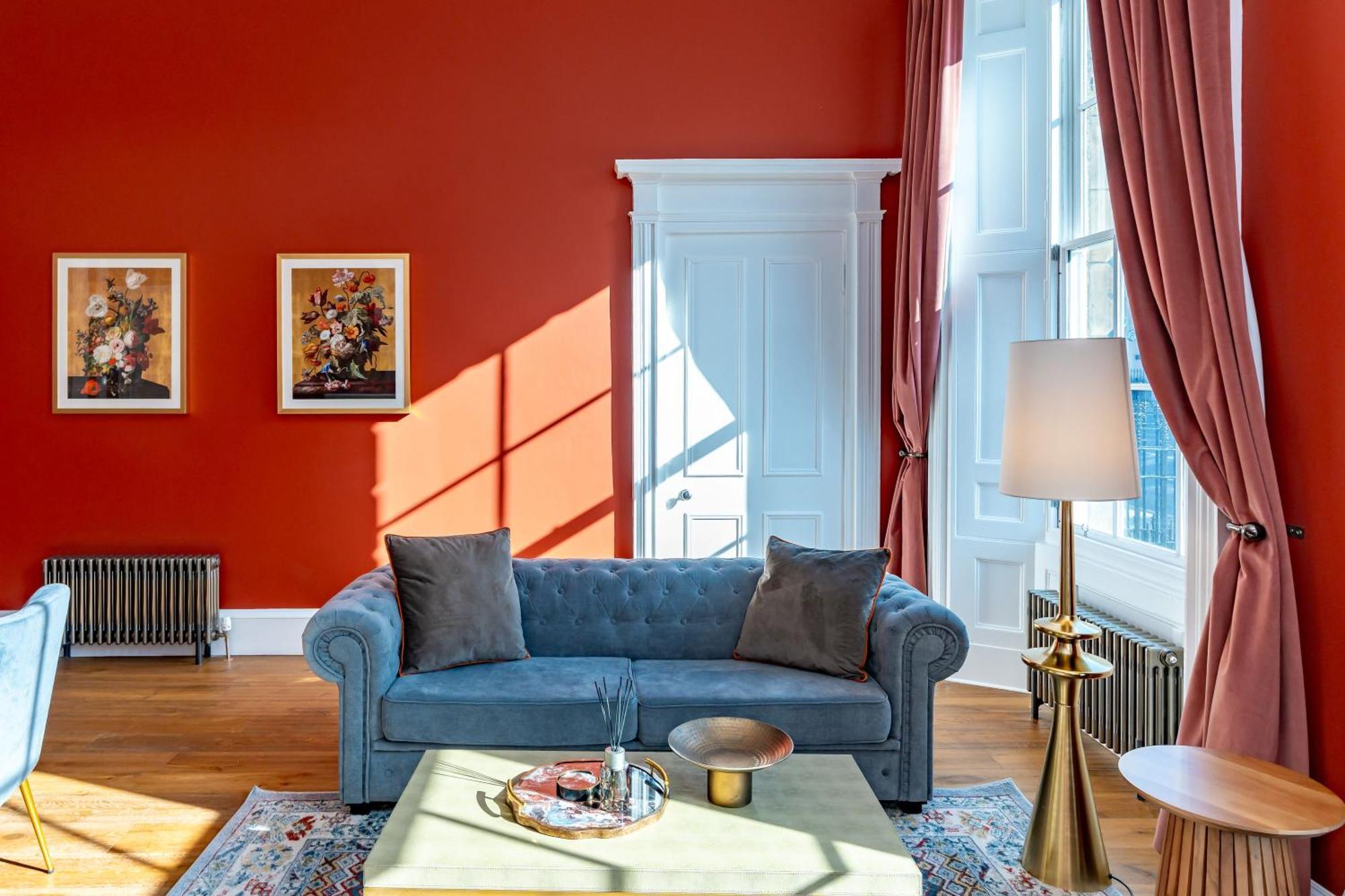 אדינבורו Dragon Suites Luxury Apartments At 9 Albyn Place מראה חיצוני תמונה