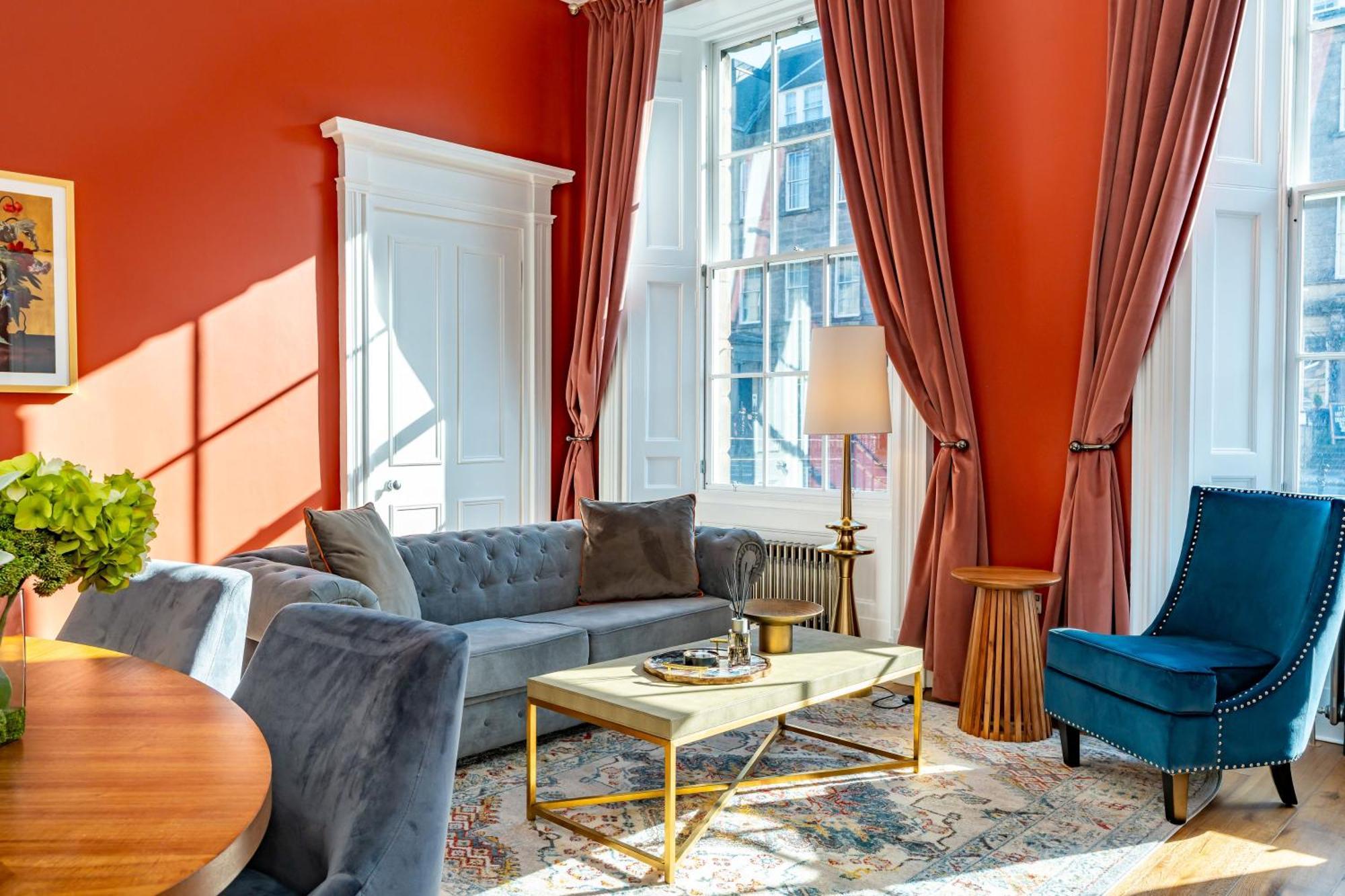 אדינבורו Dragon Suites Luxury Apartments At 9 Albyn Place מראה חיצוני תמונה