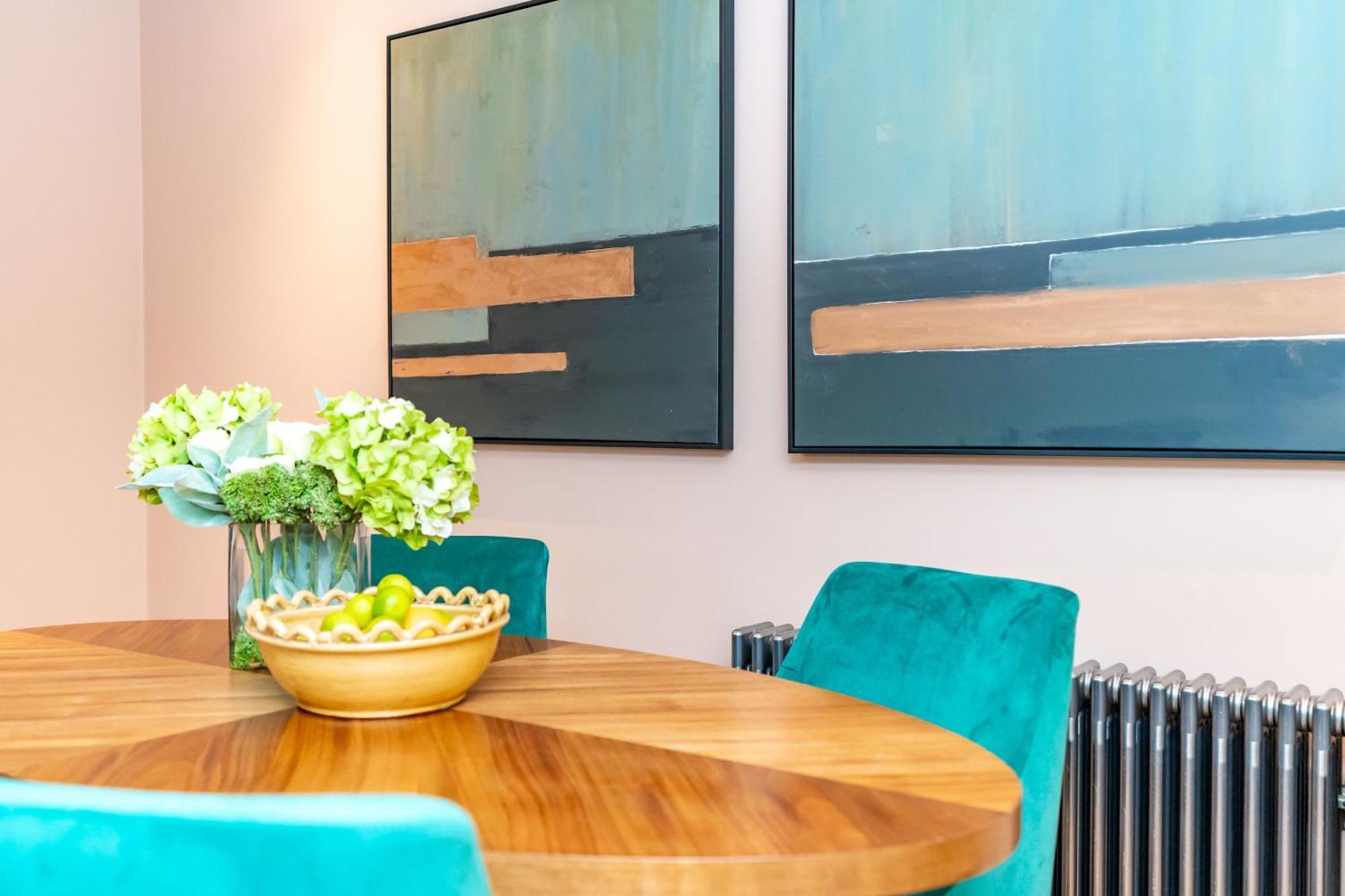 אדינבורו Dragon Suites Luxury Apartments At 9 Albyn Place מראה חיצוני תמונה