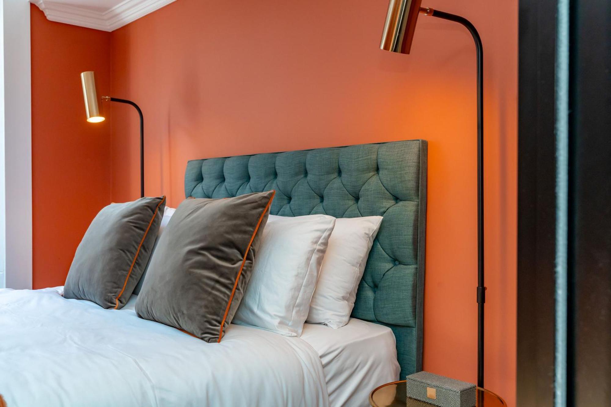 אדינבורו Dragon Suites Luxury Apartments At 9 Albyn Place מראה חיצוני תמונה